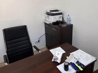 Шкаф KST-3.1 и Стол руководителя KSR-1